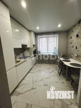 2-к квартира, вторичка, 62м2, 1/9 этаж