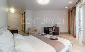 2-к квартира, вторичка, 101м2, 7/9 этаж