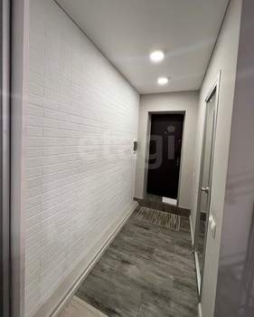 Студия квартира, вторичка, 31м2, 1/5 этаж