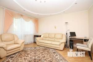 2-к квартира, вторичка, 73м2, 3/5 этаж