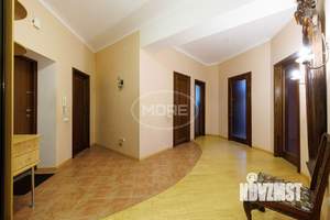 3-к квартира, вторичка, 111м2, 3/6 этаж