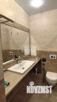 2-к квартира, вторичка, 49м2, 1/8 этаж