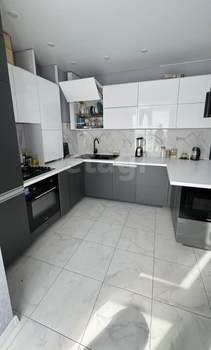 3-к квартира, вторичка, 78м2, 4/10 этаж