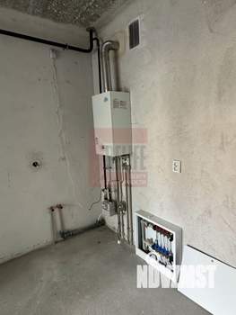 2-к квартира, вторичка, 84м2, 1/4 этаж