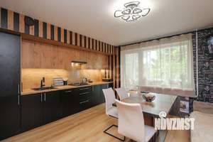 3-к квартира, вторичка, 111м2, 1/9 этаж