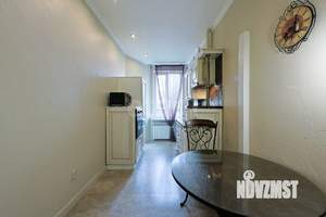 4-к квартира, вторичка, 98м2, 2/4 этаж