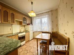 3-к квартира, вторичка, 63м2, 3/5 этаж