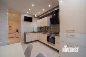 2-к квартира, вторичка, 61м2, 7/9 этаж