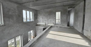 2-к квартира, вторичка, 123м2, 4/4 этаж