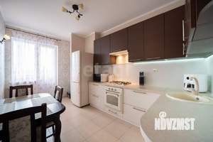 2-к квартира, вторичка, 62м2, 8/9 этаж