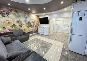 2-к квартира, вторичка, 74м2, 4/4 этаж