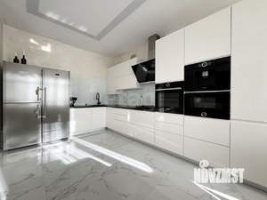 3-к квартира, вторичка, 154м2, 3/5 этаж