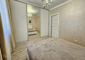 2-к квартира, вторичка, 62м2, 1/4 этаж