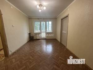 2-к квартира, вторичка, 46м2, 3/5 этаж