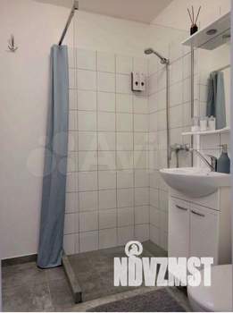 2-к квартира, вторичка, 45м2, 1/4 этаж