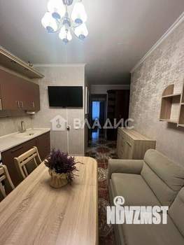 2-к квартира, вторичка, 60м2, 1/5 этаж