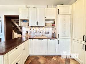 3-к квартира, вторичка, 105м2, 10/10 этаж