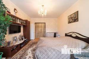 1-к квартира, вторичка, 42м2, 5/5 этаж