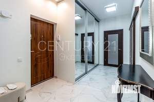 2-к квартира, вторичка, 101м2, 7/9 этаж