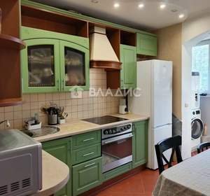 3-к квартира, вторичка, 74м2, 2/10 этаж