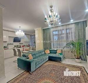 3-к квартира, вторичка, 110м2, 1/4 этаж