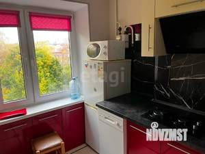 1-к квартира, вторичка, 42м2, 4/5 этаж