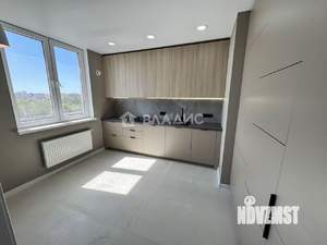 2-к квартира, вторичка, 64м2, 7/8 этаж