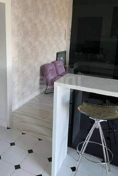 3-к квартира, вторичка, 81м2, 2/4 этаж