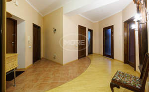 3-к квартира, вторичка, 111м2, 3/6 этаж