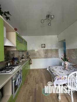 2-к квартира, вторичка, 65м2, 1/6 этаж