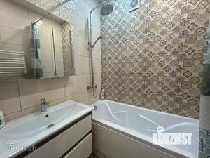 2-к квартира, вторичка, 64м2, 1/9 этаж