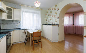 3-к квартира, вторичка, 83м2, 1/4 этаж