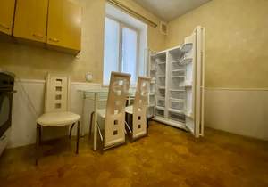 2-к квартира, вторичка, 39м2, 1/3 этаж