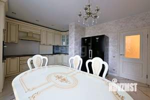 3-к квартира, вторичка, 120м2, 10/12 этаж