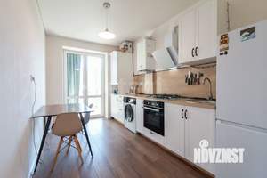 1-к квартира, вторичка, 38м2, 4/4 этаж