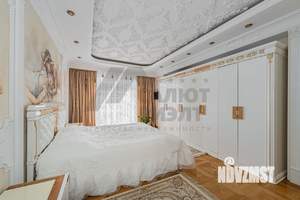 5-к квартира, вторичка, 234м2, 4/5 этаж