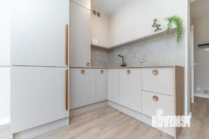 1-к квартира, вторичка, 42м2, 1/7 этаж