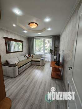 2-к квартира, вторичка, 47м2, 3/5 этаж