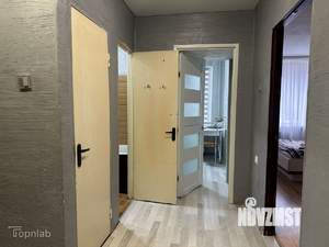 2-к квартира, вторичка, 52м2, 1/4 этаж