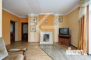 4-к квартира, вторичка, 132м2, 4/4 этаж