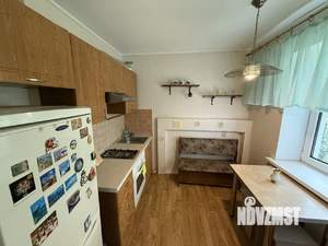 2-к квартира, вторичка, 44м2, 4/4 этаж