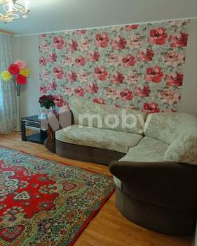 2-к квартира, вторичка, 61м2, 1/6 этаж