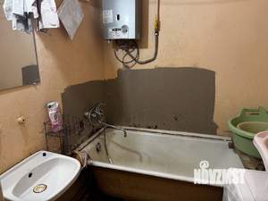 2-к квартира, вторичка, 54м2, 1/3 этаж