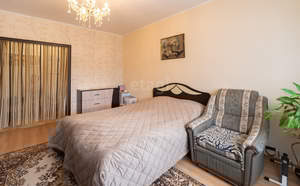 1-к квартира, вторичка, 42м2, 5/5 этаж