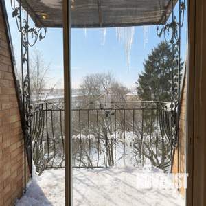 4-к квартира, вторичка, 145м2, 4/4 этаж