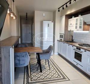 2-к квартира, вторичка, 71м2, 12/14 этаж