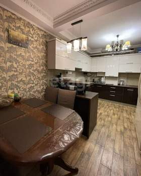 4-к квартира, вторичка, 81м2, 8/16 этаж