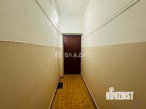 2-к квартира, вторичка, 38м2, 1/5 этаж