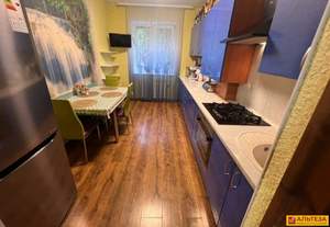 2-к квартира, вторичка, 67м2, 1/5 этаж