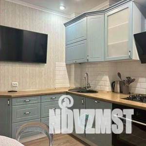 2-к квартира, вторичка, 64м2, 1/9 этаж